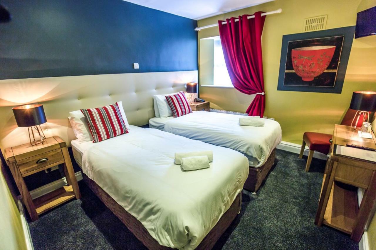 Mc Kevitts Village Hotel Carlingford Zewnętrze zdjęcie